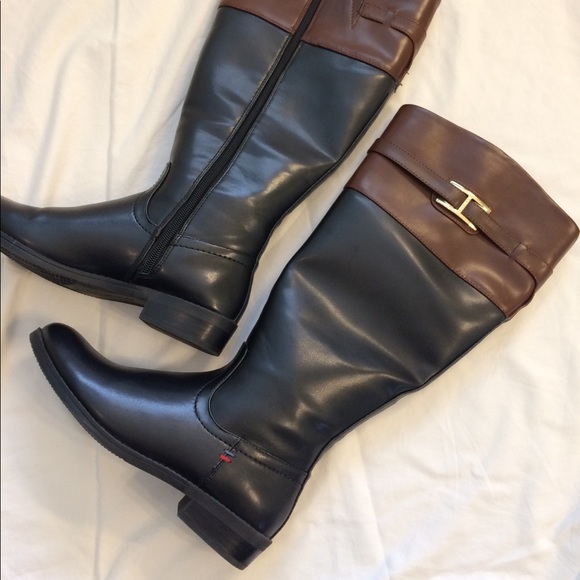 Tommy Hilfiger Shoes - TOMMY HILFIGER Size 6 Black Boots